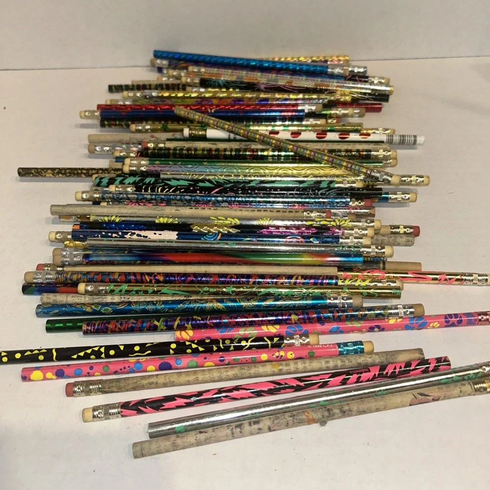 Huge Lot Of 100 Multicolor Graphic Design Pencils School Supplies‎ Y2K 90s B4